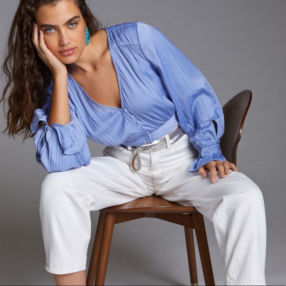 Anthropologie puff sleeved blouse